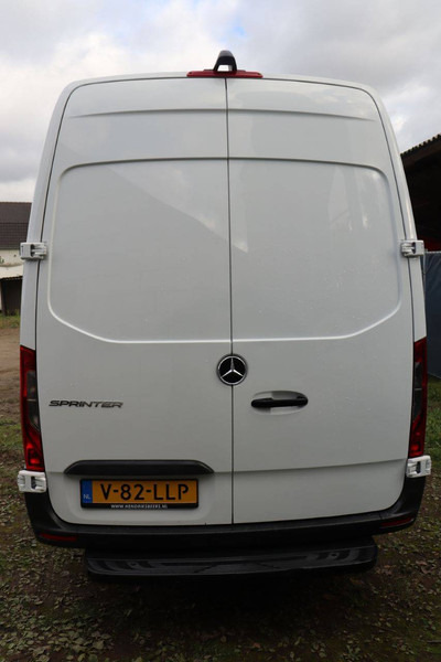 Mercedes-Benz Sprinter - Panel van: picture 5 Mercedes-Benz Sprinter - Panel van: picture 5