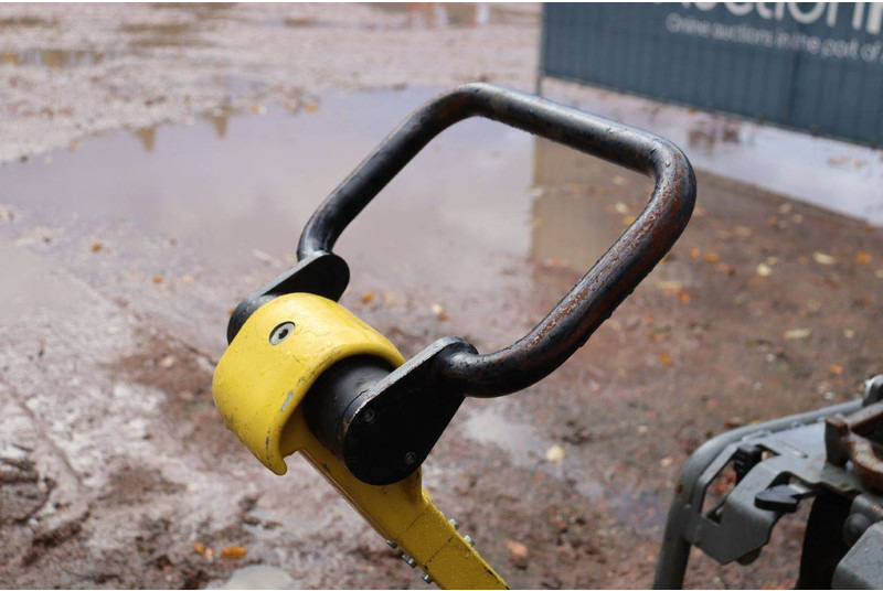 Vibratory plate Neuson DPU3050: picture 19 Vibratory plate Neuson DPU3050: picture 19