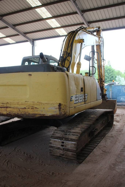 New Holland E265 - Crawler excavator: picture 5 New Holland E265 - Crawler excavator: picture 5