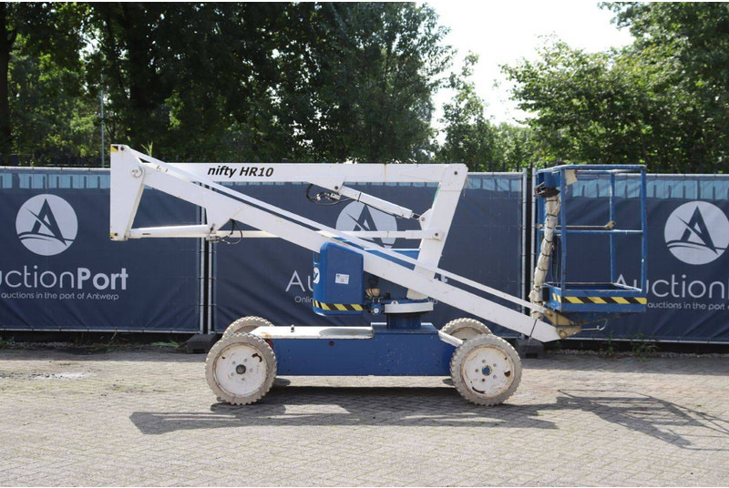 Nifty HR10E - Articulated boom: picture 2 Nifty HR10E - Articulated boom: picture 2