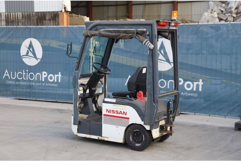 Nissan 4CBT2 - Electric forklift: picture 3 Nissan 4CBT2 - Electric forklift: picture 3