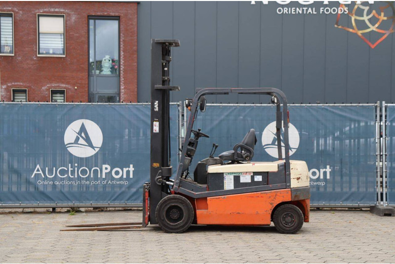 Nissan G002L25CU - Electric forklift: picture 2 Nissan G002L25CU - Electric forklift: picture 2