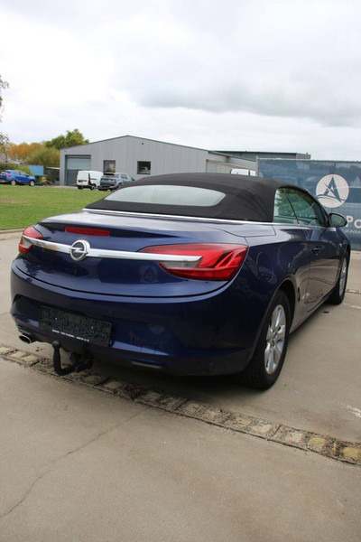 Opel Cascada - Car: picture 5 Opel Cascada - Car: picture 5