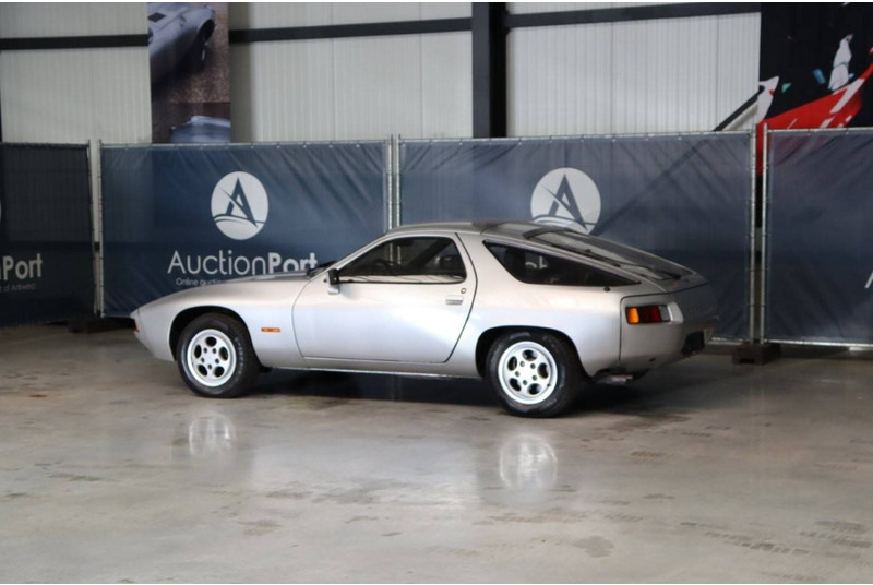 Porsche 928 - Sedan: picture 3 Porsche 928 - Sedan: picture 3