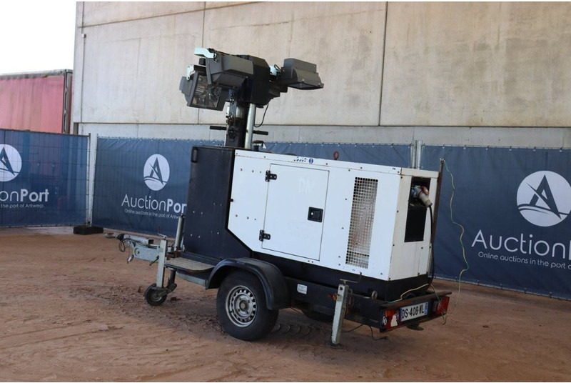 SDMO SDMOM126-1194 - Lighting tower: picture 3 SDMO SDMOM126-1194 - Lighting tower: picture 3