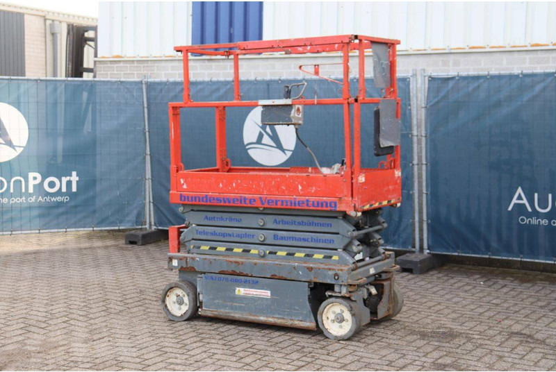 Skyjack SJ 3219 - Scissor lift: picture 3 Skyjack SJ 3219 - Scissor lift: picture 3