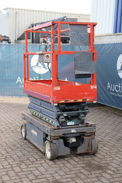 Skyjack SJ 3219 - Scissor lift: picture 4 Skyjack SJ 3219 - Scissor lift: picture 4