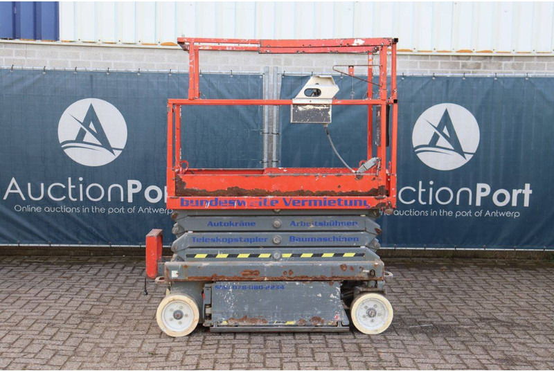 Skyjack SJ 3219 - Scissor lift: picture 2 Skyjack SJ 3219 - Scissor lift: picture 2