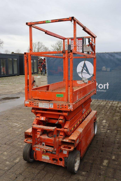 Skyjack SJ III 3219 - Scissor lift: picture 5 Skyjack SJ III 3219 - Scissor lift: picture 5