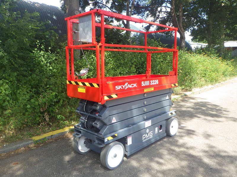 Skyjack SJ3226 - Scissor lift: picture 2 Skyjack SJ3226 - Scissor lift: picture 2
