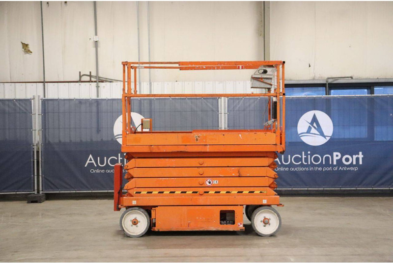 Skyjack SJIII-4632 - Scissor lift: picture 2 Skyjack SJIII-4632 - Scissor lift: picture 2