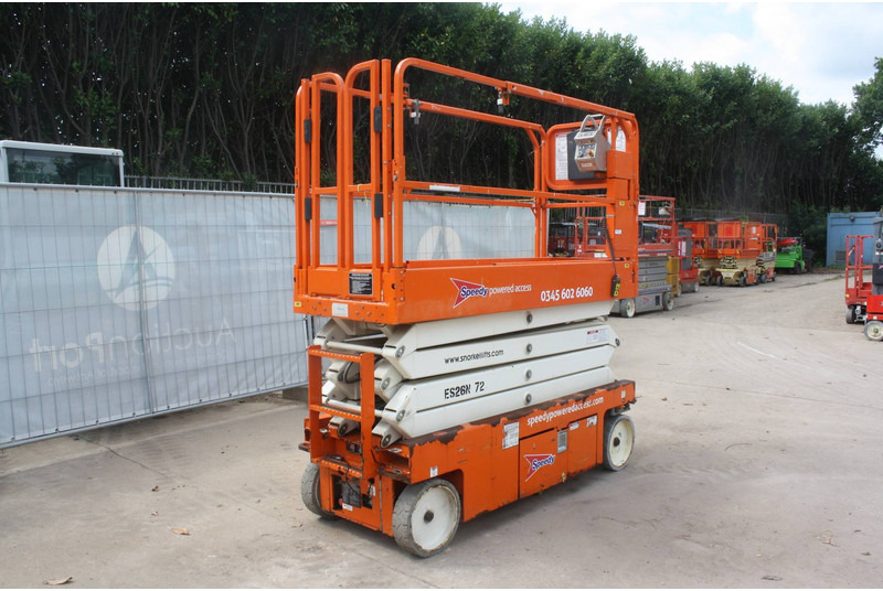 Snorkel S3226E - Scissor lift: picture 3 Snorkel S3226E - Scissor lift: picture 3