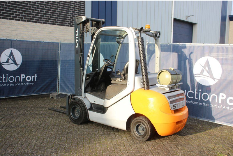 Still RX 70-35T - LPG forklift: picture 3 Still RX 70-35T - LPG forklift: picture 3