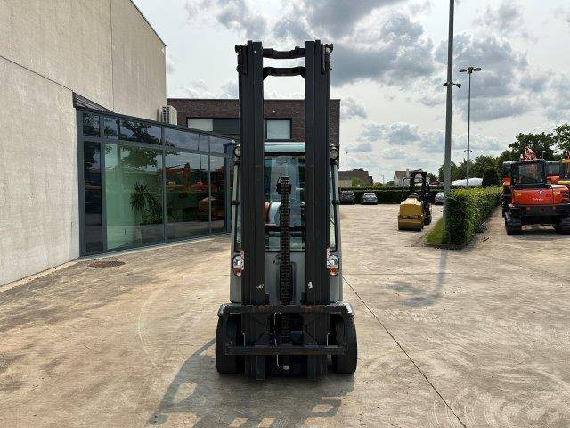 Still RX70-22T - LPG forklift: picture 2 Still RX70-22T - LPG forklift: picture 2
