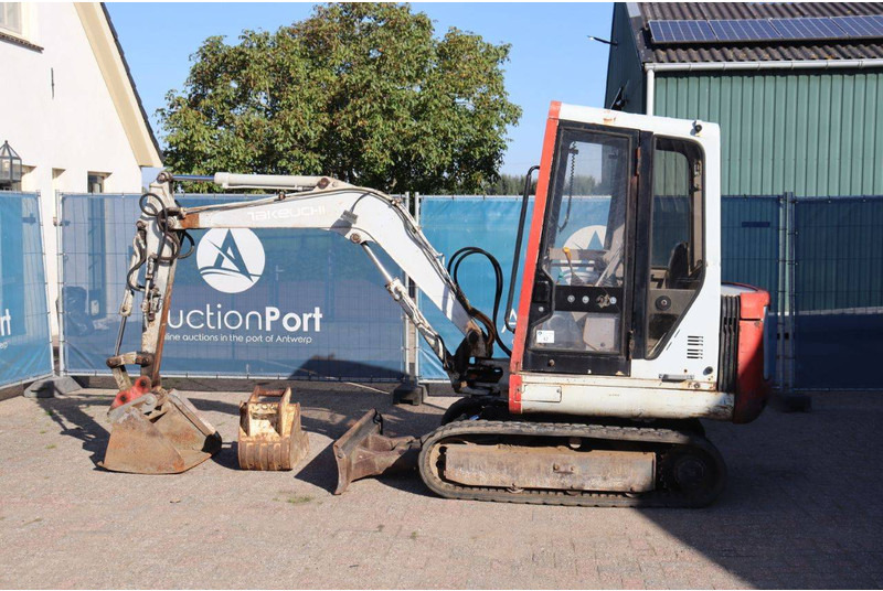 Takeuchi TB025 - Crawler excavator: picture 2 Takeuchi TB025 - Crawler excavator: picture 2