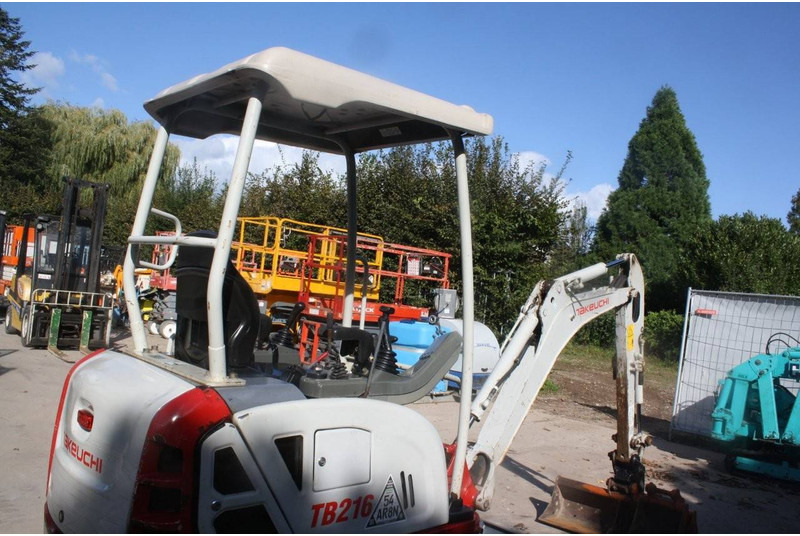 Takeuchi TB216 - Mini excavator: picture 5 Takeuchi TB216 - Mini excavator: picture 5