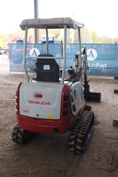 Takeuchi TB216 - Mini excavator: picture 5 Takeuchi TB216 - Mini excavator: picture 5