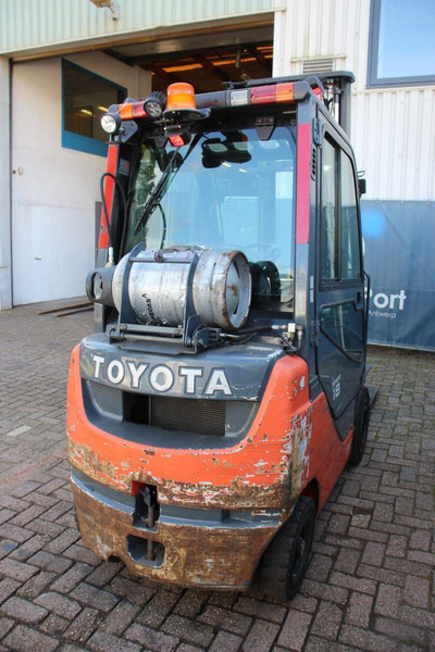 Toyota 02-8FGF18 - LPG forklift: picture 5 Toyota 02-8FGF18 - LPG forklift: picture 5