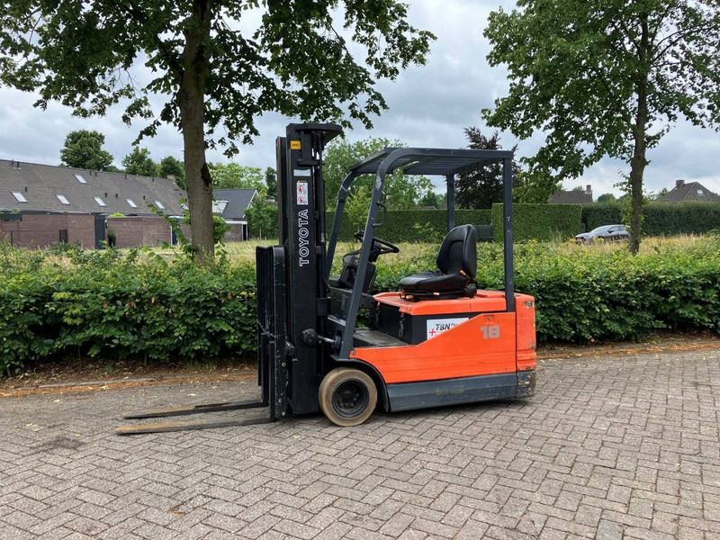 Toyota 5FBE18 - Electric forklift: picture 2 Toyota 5FBE18 - Electric forklift: picture 2