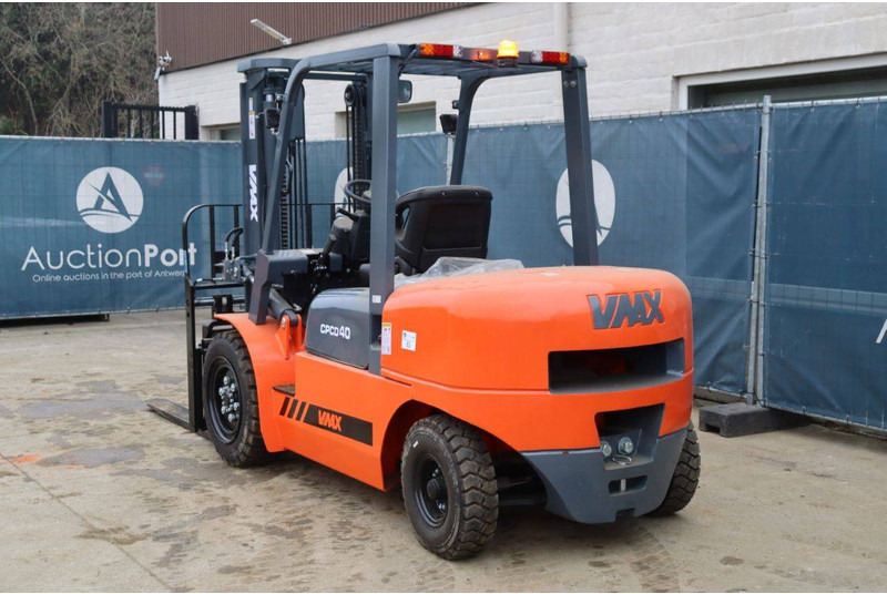 VMAX CPCD40 - Diesel forklift: picture 4 VMAX CPCD40 - Diesel forklift: picture 4