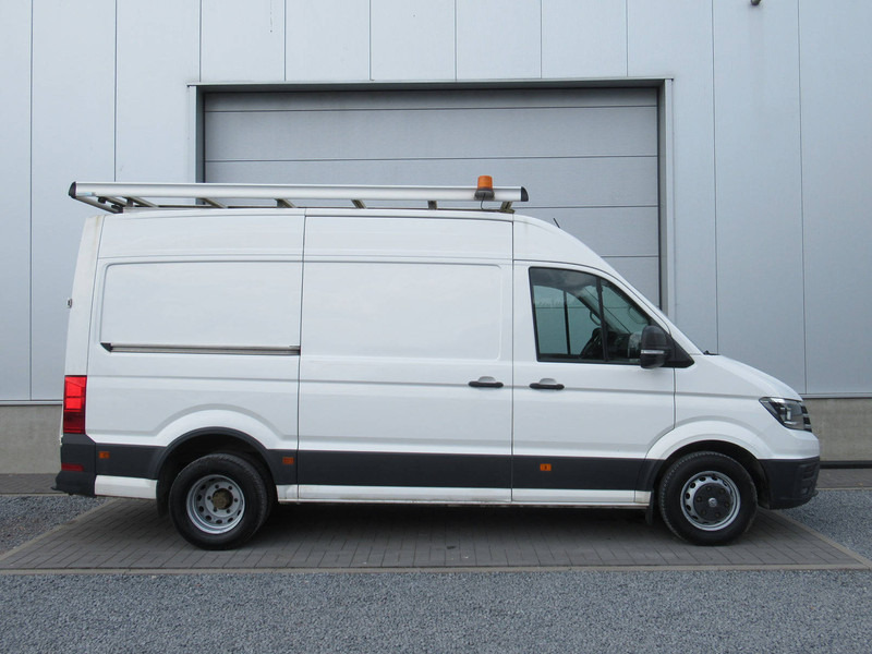 Volkswagen Crafter 2.0 TDI - Panel van: picture 2 Volkswagen Crafter 2.0 TDI - Panel van: picture 2