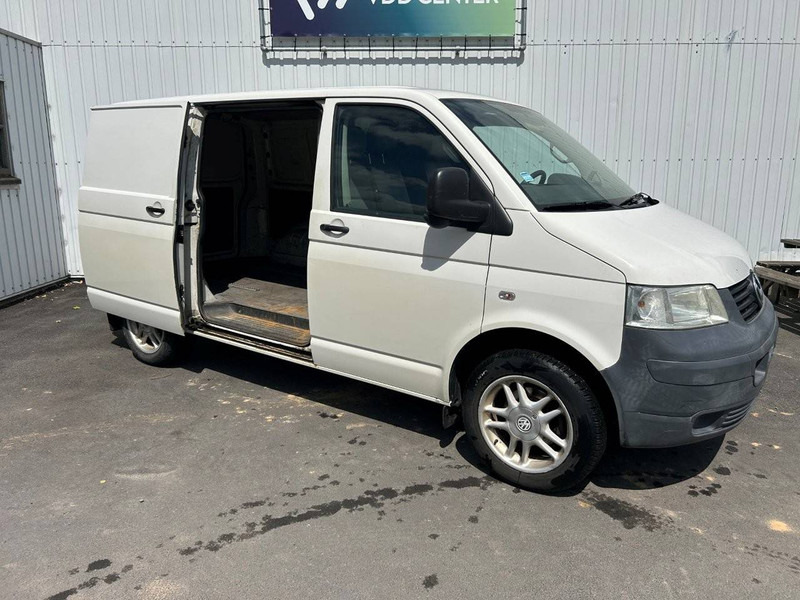 Volkswagen Transporter T5 - Panel van: picture 4 Volkswagen Transporter T5 - Panel van: picture 4