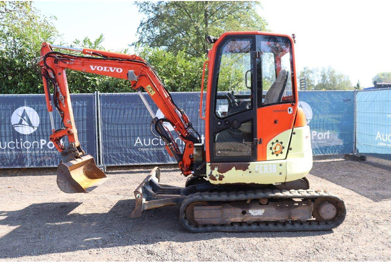 Volvo ECR38 - Crawler excavator: picture 2 Volvo ECR38 - Crawler excavator: picture 2
