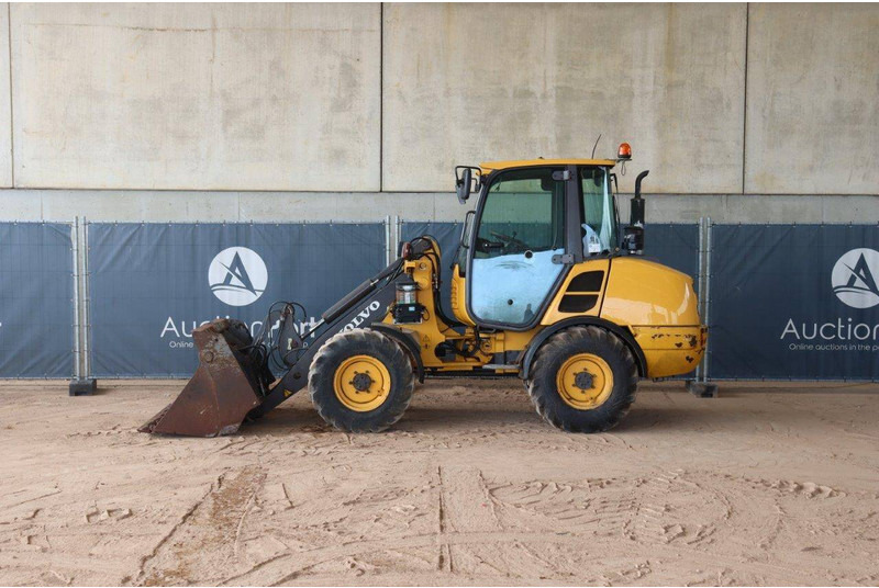 Volvo L25F-P - Wheel loader: picture 2 Volvo L25F-P - Wheel loader: picture 2
