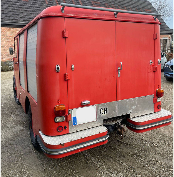 Willys-Overland FC 170 - Sedan: picture 2 Willys-Overland FC 170 - Sedan: picture 2