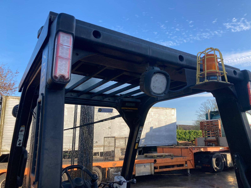 Yale GDP35VX - Diesel forklift: picture 5 Yale GDP35VX - Diesel forklift: picture 5