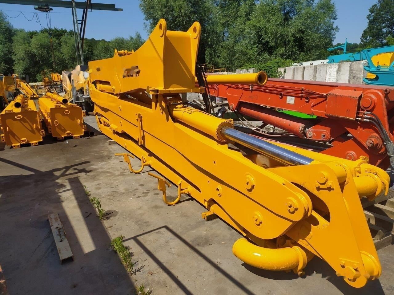 Betonstar M33ZT - Stationary concrete pump: picture 3 Betonstar M33ZT - Stationary concrete pump: picture 3