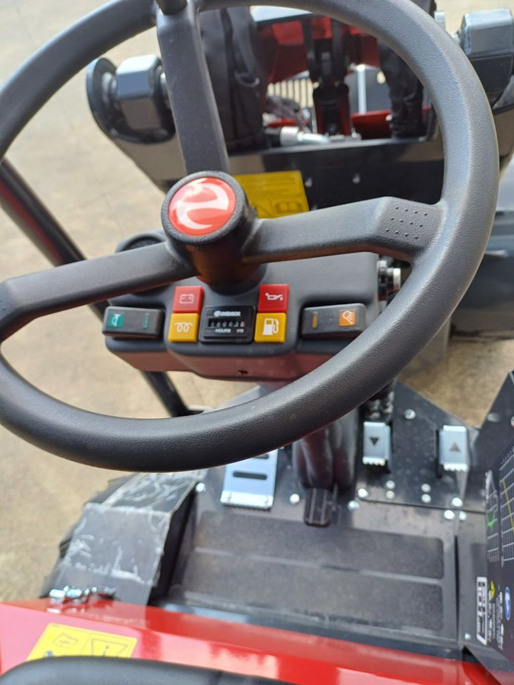Norcar 755 XC - Compact loader: picture 4 Norcar 755 XC - Compact loader: picture 4