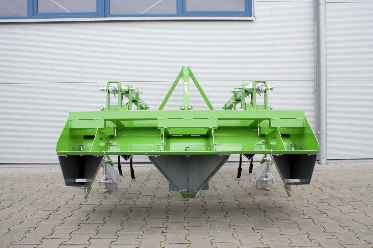 BOMET Obsypnik do ziemniaków z przystawką profilujacą radliny / Kartoffelhäufler mit Zusatzgerät zur Dammformung / Окучники для возделывания картофеля с приставкой, профилирующей гребни / Potato ridging plo - Cultivator: picture 1 BOMET Obsypnik do ziemniaków z przystawką profilujacą radliny / Kartoffelhäufler mit Zusatzgerät zur Dammformung / Окучники для возделывания картофеля с приставкой, профилирующей гребни / Potato ridging plo - Cultivator: picture 1