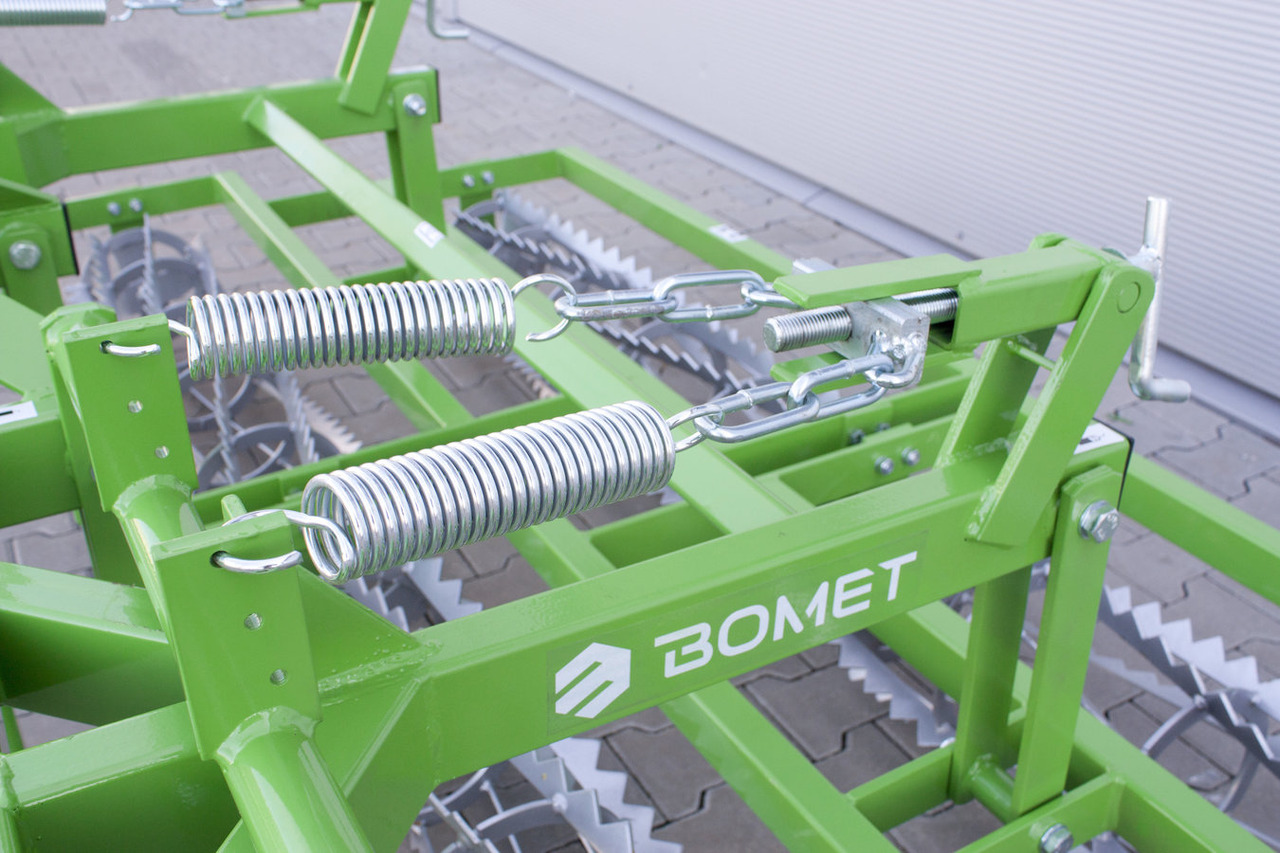 BOMET Wały strunowe podwójne z dociskiem sprężynowym 2,8 m / Doppelte Krümelwalzen mit Federspanneisen / Double string rollers with spring pressure2,8m / Двухрядные струнные катки с пружинным прижиманием 2, - Farm roller: picture 5 BOMET Wały strunowe podwójne z dociskiem sprężynowym 2,8 m / Doppelte Krümelwalzen mit Federspanneisen / Double string rollers with spring pressure2,8m / Двухрядные струнные катки с пружинным прижиманием 2, - Farm roller: picture 5