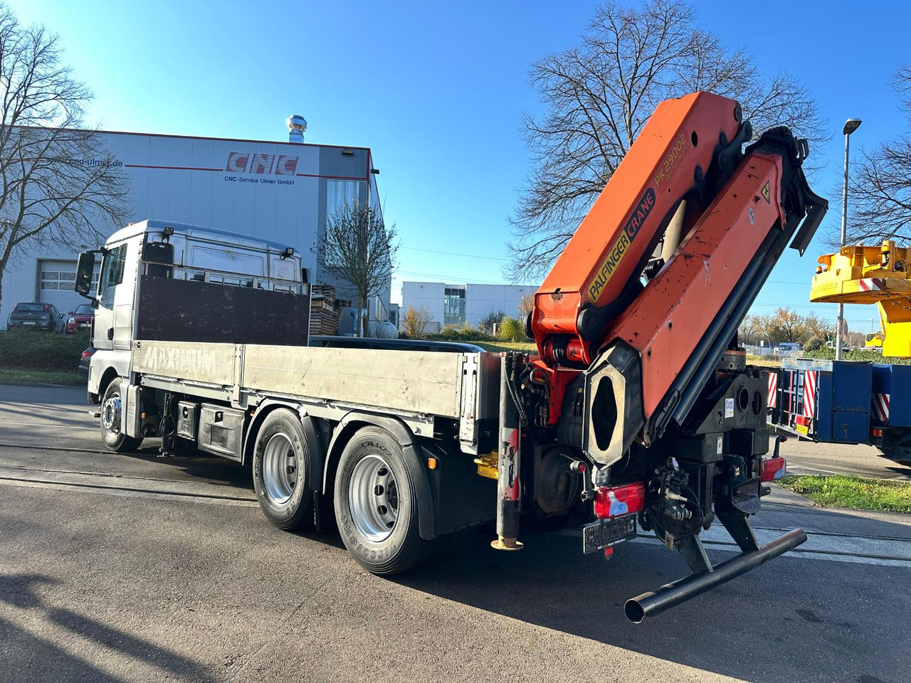 MAN TGX 26.440 6x4 | Palfinger PK 29.002 - Dropside/ Flatbed truck, Crane truck: picture 3 MAN TGX 26.440 6x4 | Palfinger PK 29.002 - Dropside/ Flatbed truck, Crane truck: picture 3