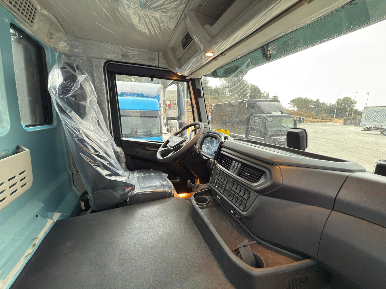 Cab chassis truck IVECO AD280X46 YPS ON X-Way E6 (Chassis): picture 9 Cab chassis truck IVECO AD280X46 YPS ON X-Way E6 (Chassis): picture 9