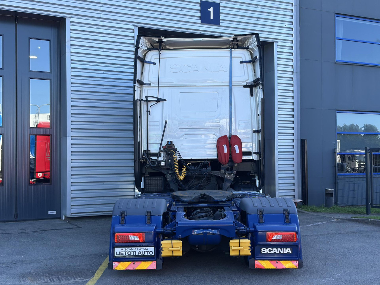 Tractor unit SCANIA S 450 A4x2EB: picture 6