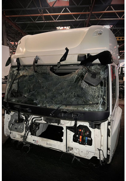 DAF CF - Cab and interior: picture 1 DAF CF - Cab and interior: picture 1