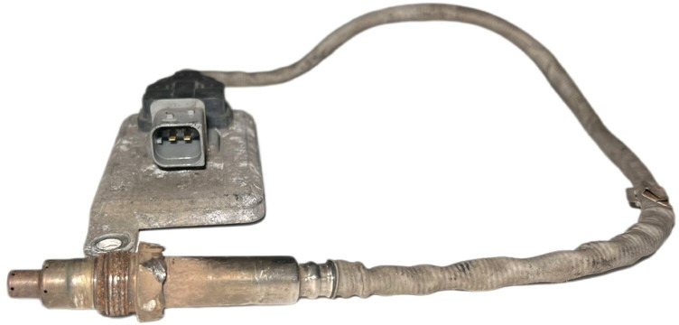 Mercedes-Benz - Sensor: picture 2 Mercedes-Benz - Sensor: picture 2