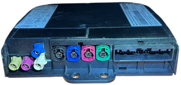Volvo Telematics Gateway TGW3 - ECU: picture 2 Volvo Telematics Gateway TGW3 - ECU: picture 2
