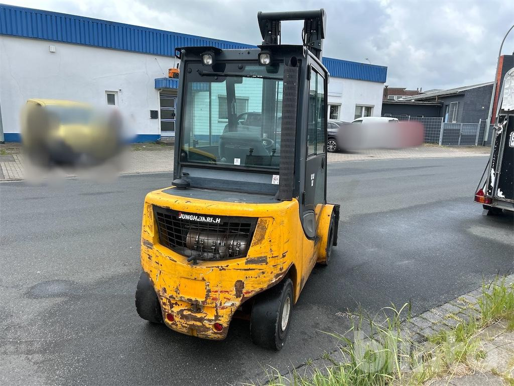 2013 Jungheinrich DFG 430S - Forklift: picture 3 2013 Jungheinrich DFG 430S - Forklift: picture 3