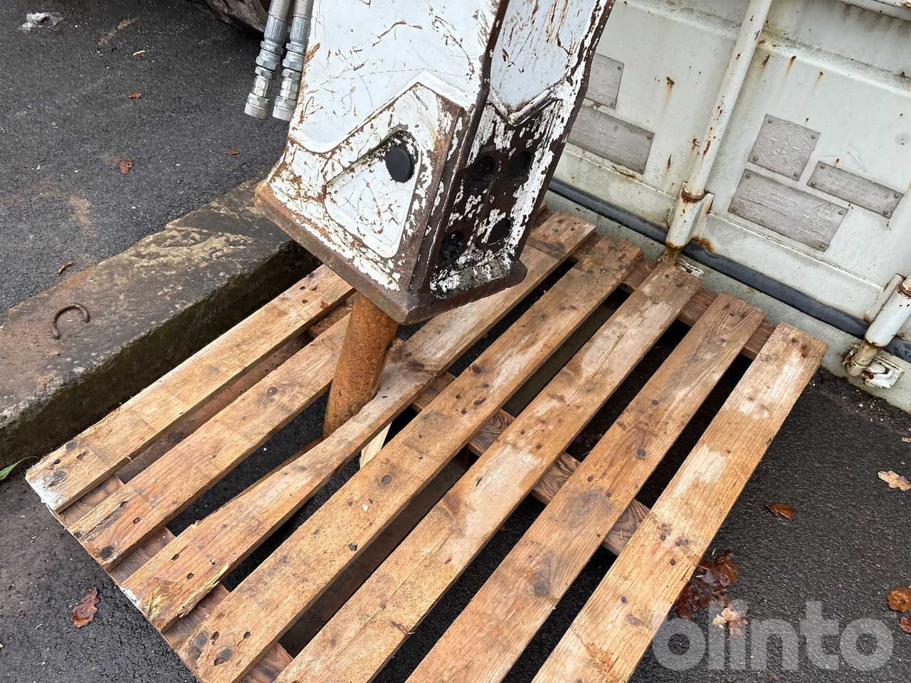 BM 450S - Hydraulic hammer: picture 3 BM 450S - Hydraulic hammer: picture 3