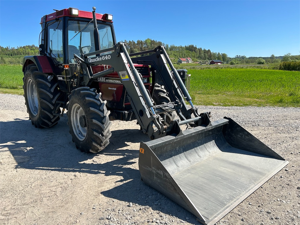 CASE INT 844 AXL - Farm tractor: picture 4 CASE INT 844 AXL - Farm tractor: picture 4