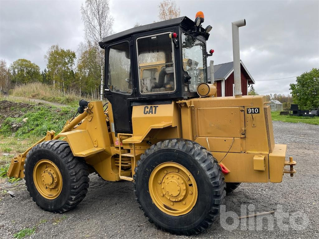 Cat 910 Reparationsobjekt - Wheel loader: picture 3 Cat 910 Reparationsobjekt - Wheel loader: picture 3