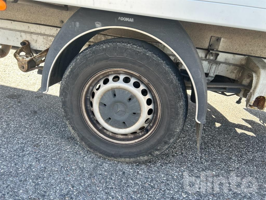 Commercial vehicle Mercedes-Benz Sprinter 316: picture 34