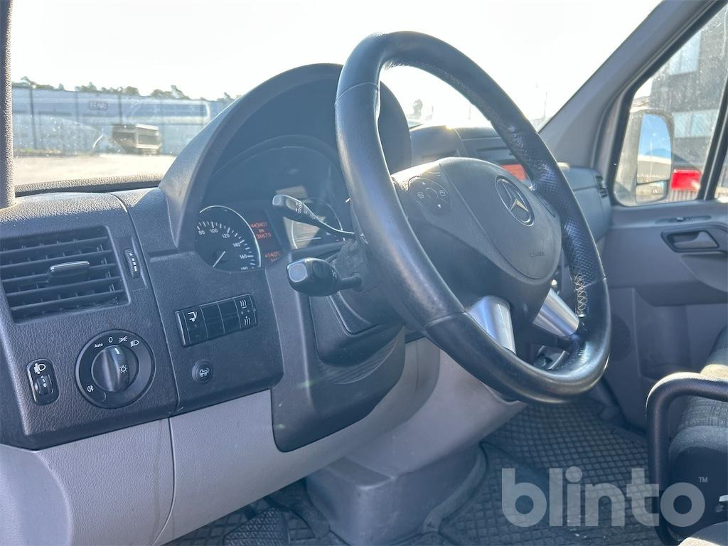 Commercial vehicle Mercedes-Benz Sprinter 316: picture 43