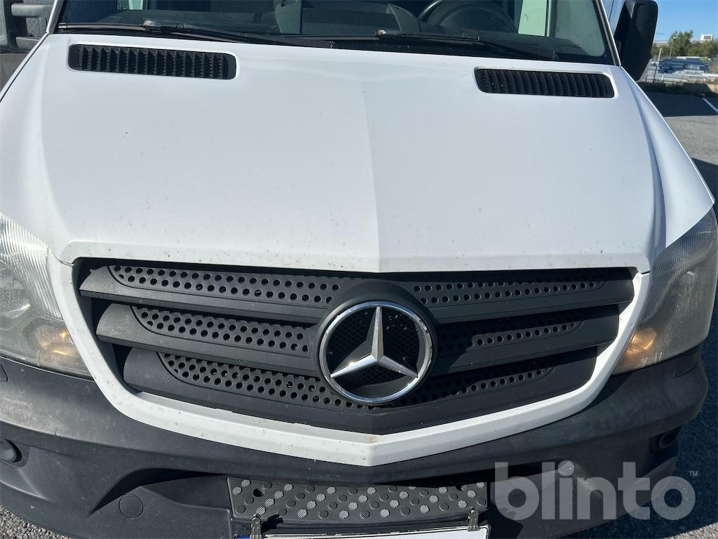 Commercial vehicle Mercedes-Benz Sprinter 316: picture 11