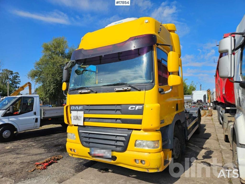 DAF CF 85.410 (2009) - Hook lift truck: picture 1 DAF CF 85.410 (2009) - Hook lift truck: picture 1