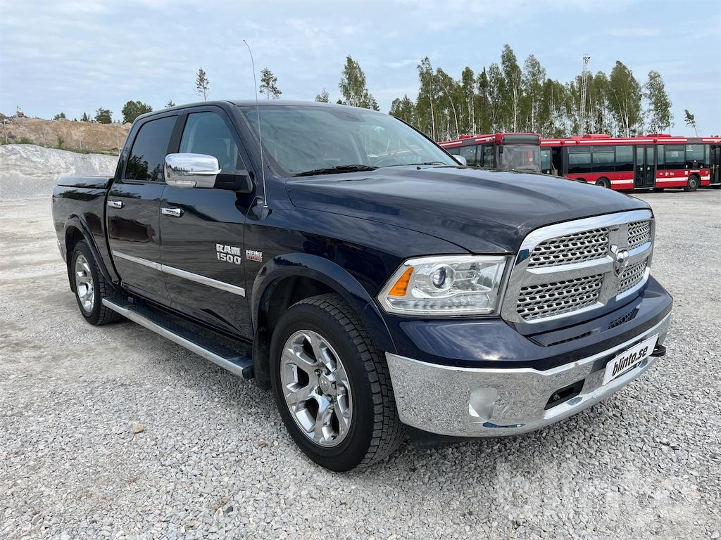DODGE RAM 1500 - Pickup truck: picture 3 DODGE RAM 1500 - Pickup truck: picture 3