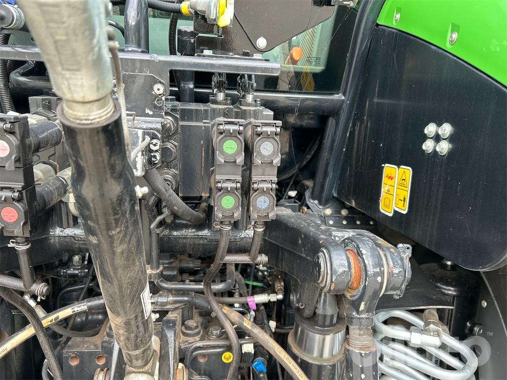 Farm tractor Deutz-Fahr 6165: picture 49